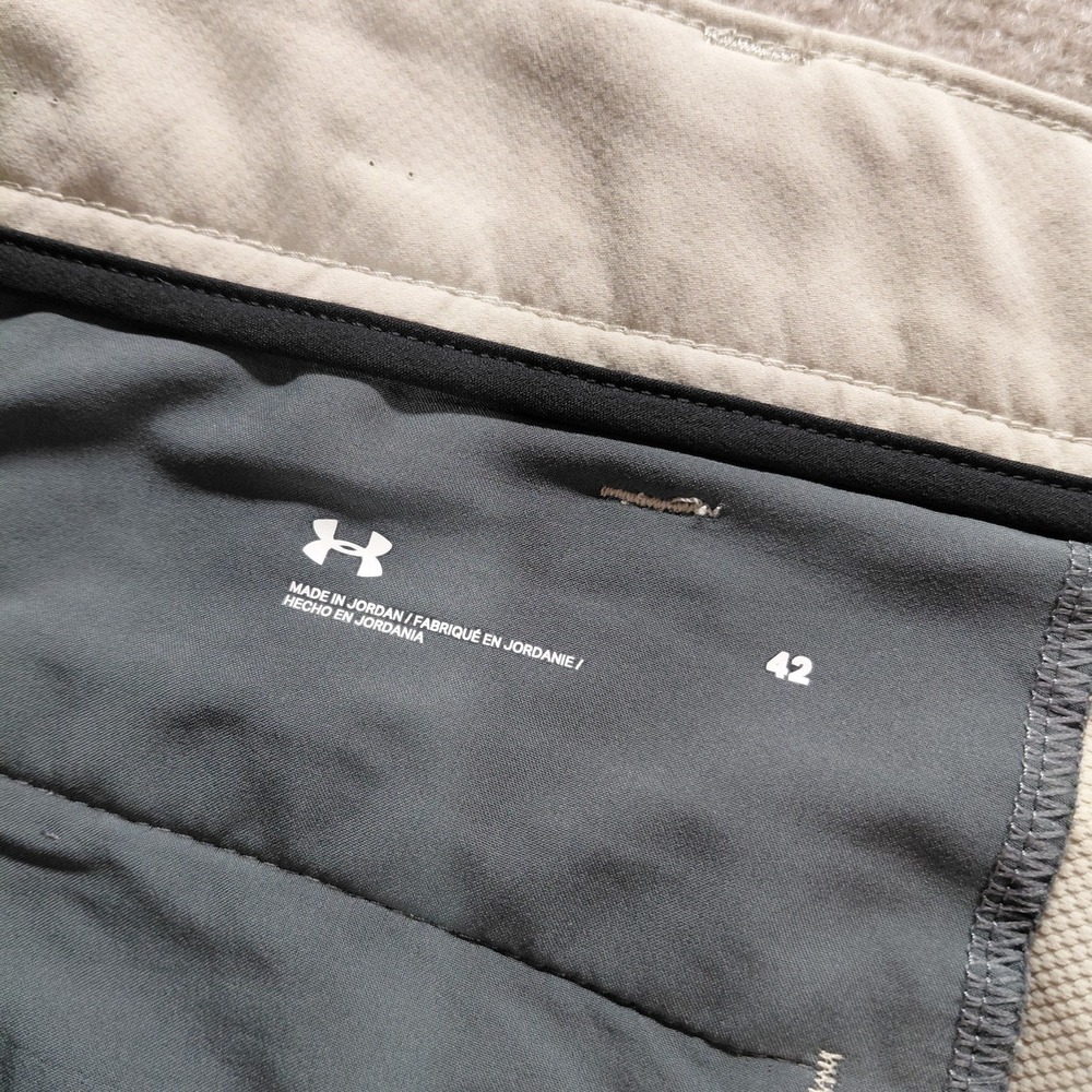 Under Armour Mens 42 Khaki Flat Front Golf Athletic Casual Shorts  9" Inseam UA - Picture 9 of 11
